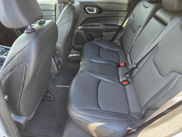 new 2025 Jeep Compass car, priced at $27,010