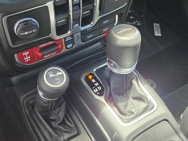 new 2025 Jeep Gladiator car, priced at $61,095