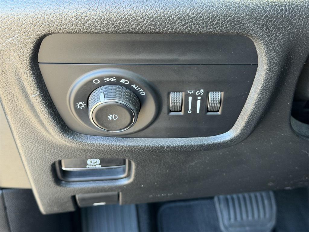 used 2021 Jeep Grand Cherokee L car, priced at $26,988