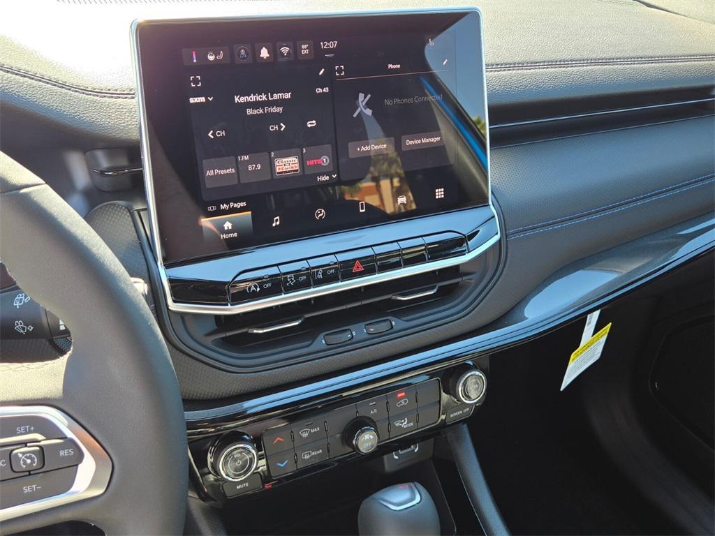 new 2026 Jeep Compass car, priced at $33,185