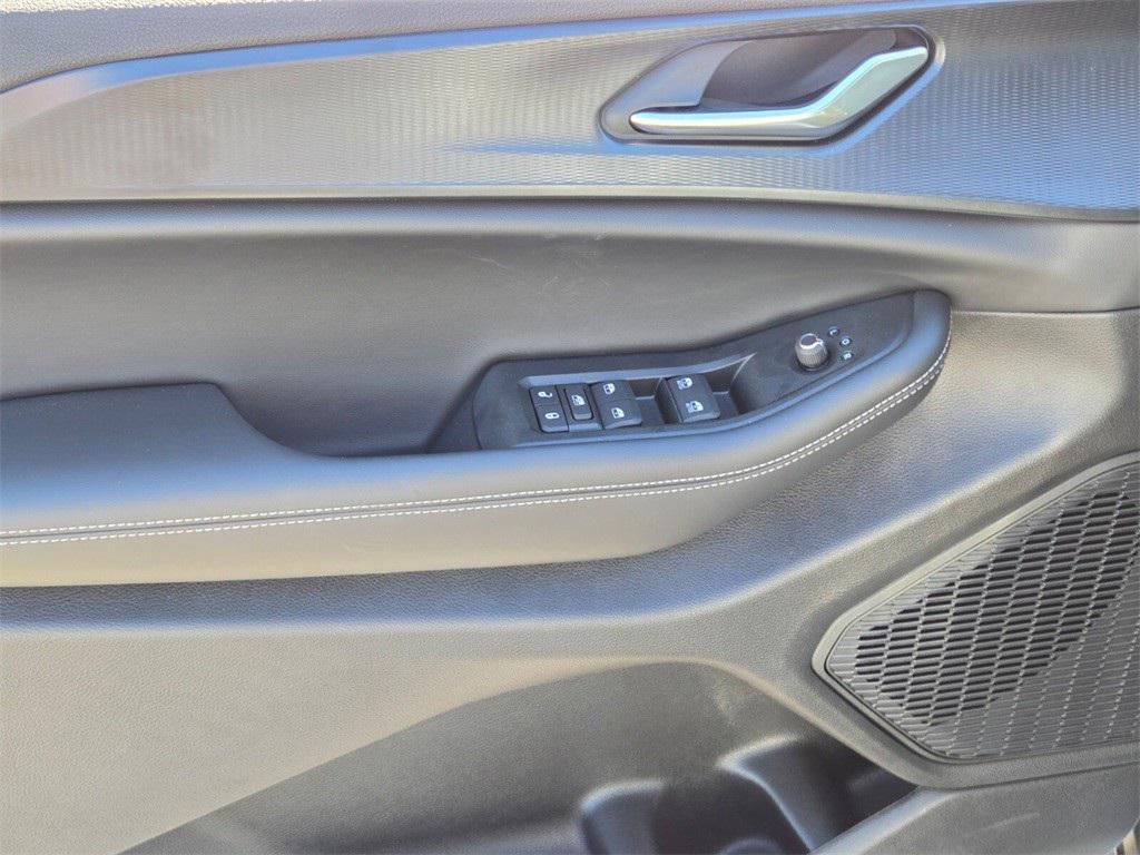 new 2025 Jeep Grand Cherokee L car, priced at $41,230