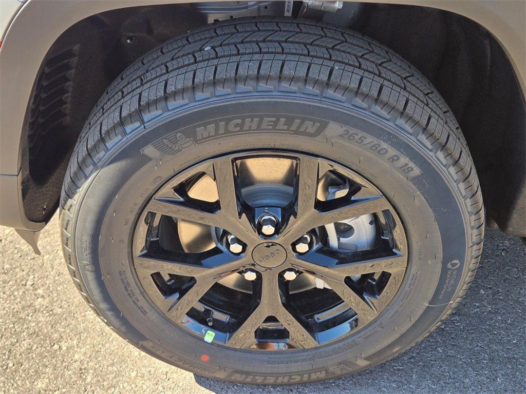 new 2025 Jeep Grand Cherokee L car, priced at $41,230