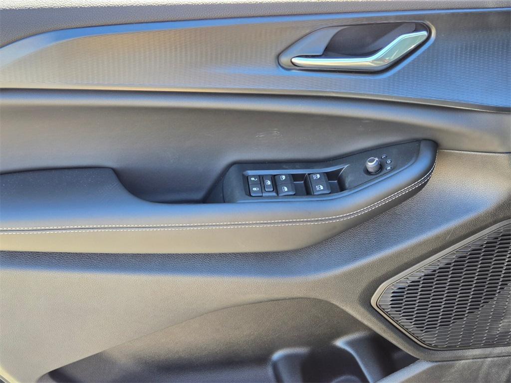 new 2025 Jeep Grand Cherokee L car, priced at $45,025