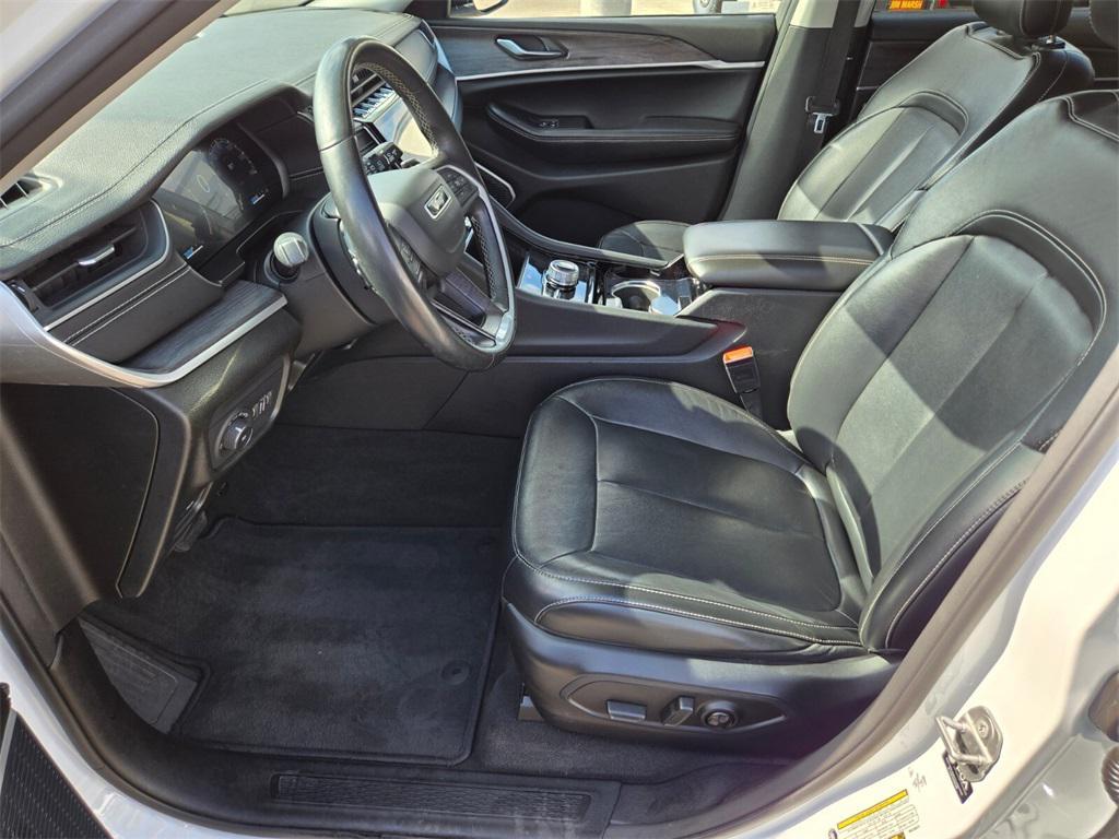 used 2021 Jeep Grand Cherokee L car, priced at $28,588