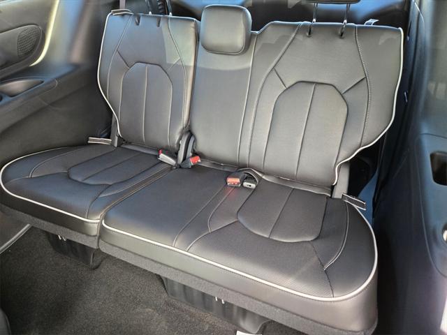 new 2025 Chrysler Pacifica car, priced at $48,115