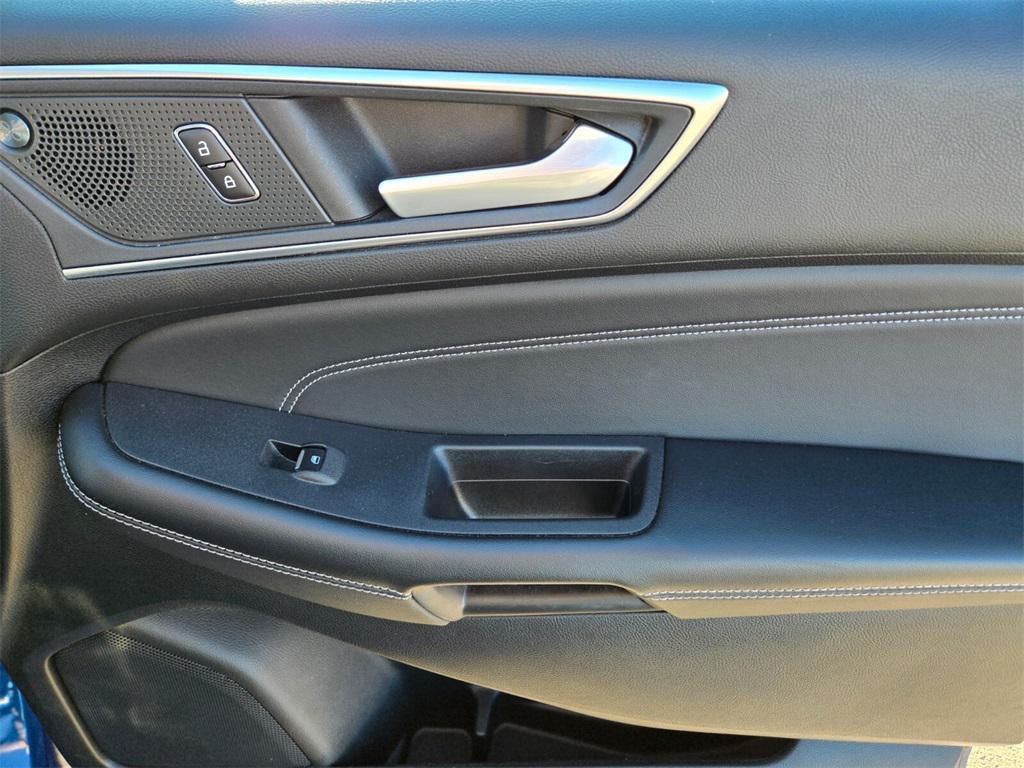 used 2024 Ford Edge car, priced at $26,588