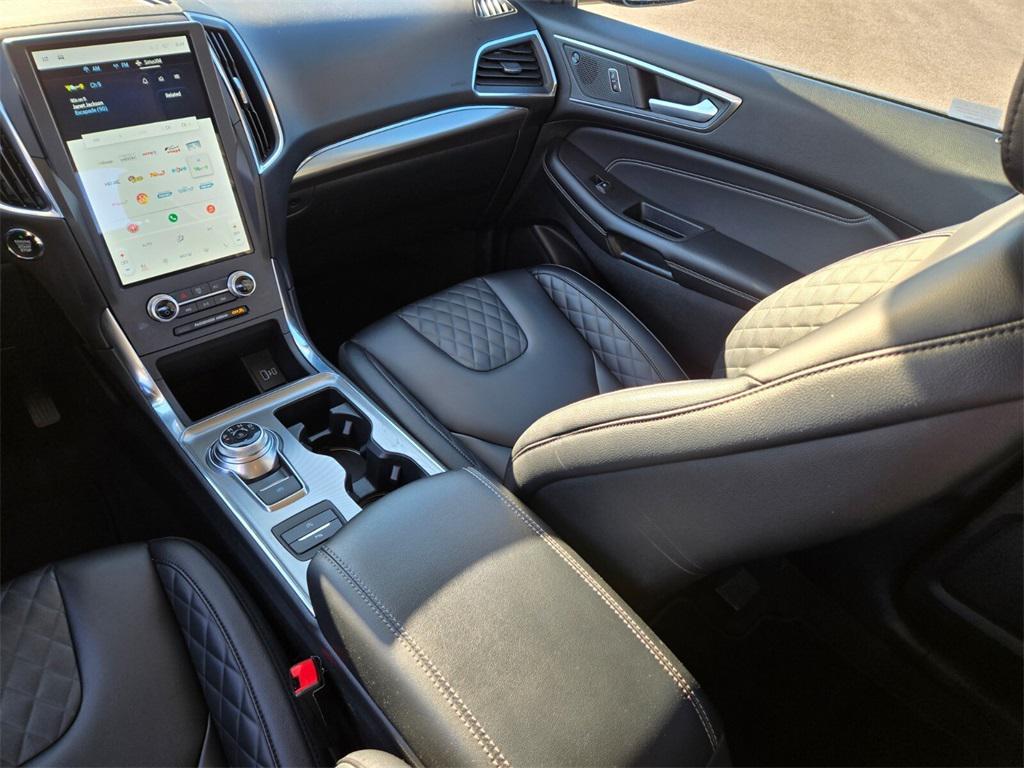 used 2024 Ford Edge car, priced at $26,588