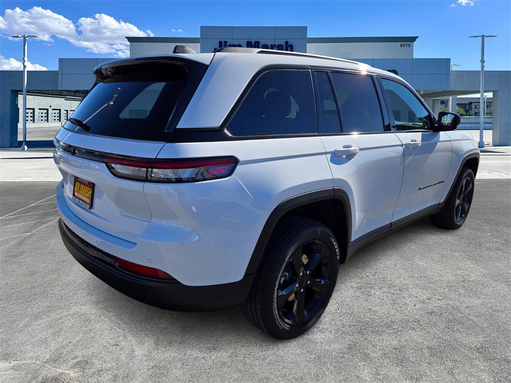 new 2025 Jeep Grand Cherokee car, priced at $42,925