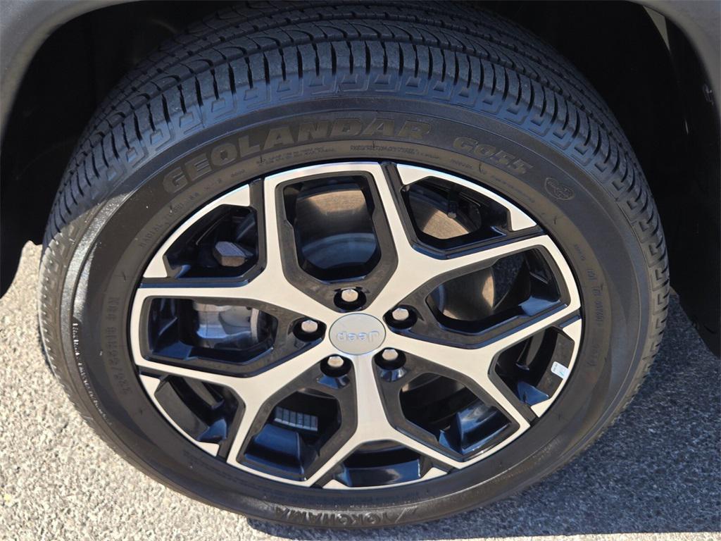 used 2024 Jeep Compass car, priced at $28,450