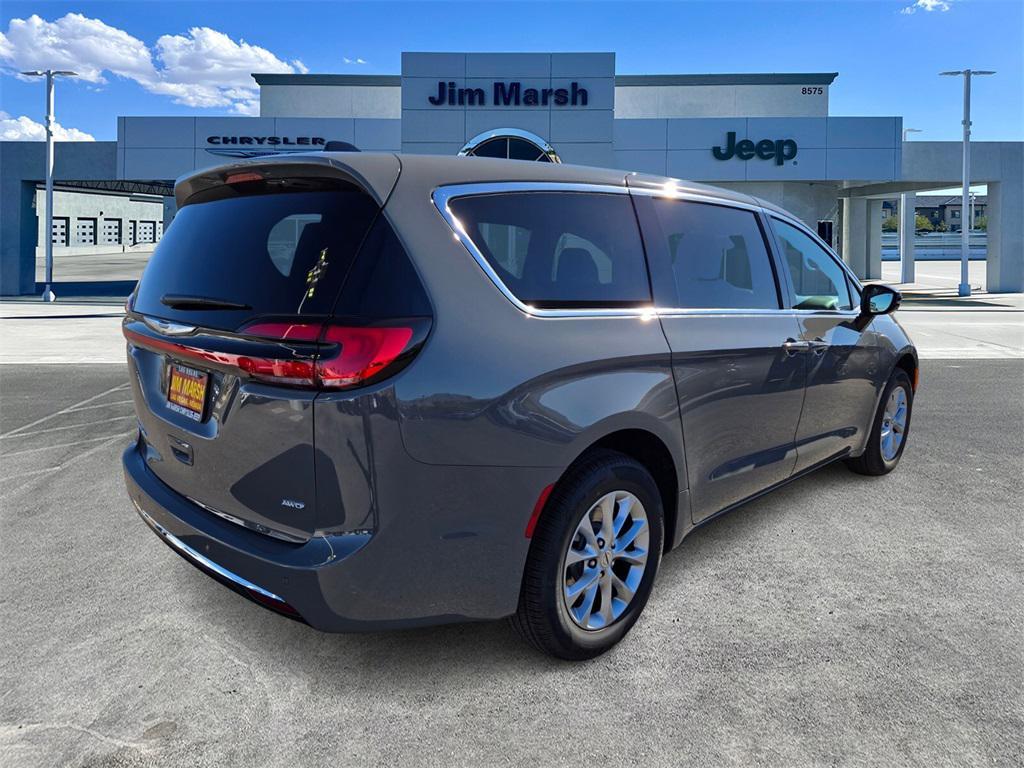 new 2025 Chrysler Pacifica car, priced at $42,235