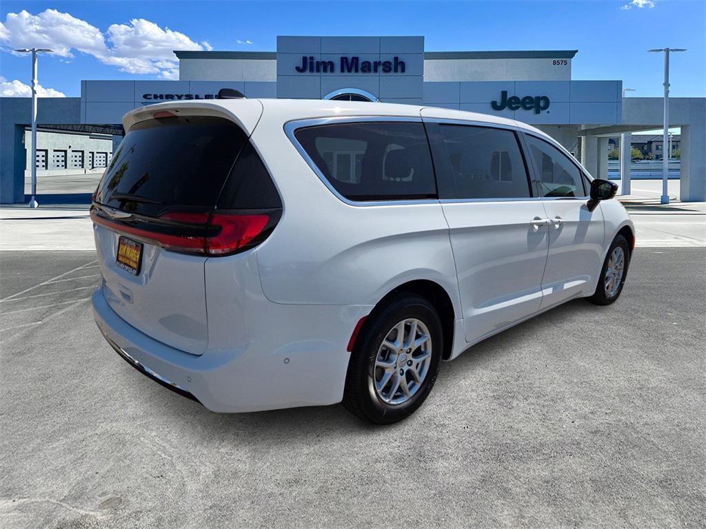 new 2025 Chrysler Pacifica car, priced at $42,075
