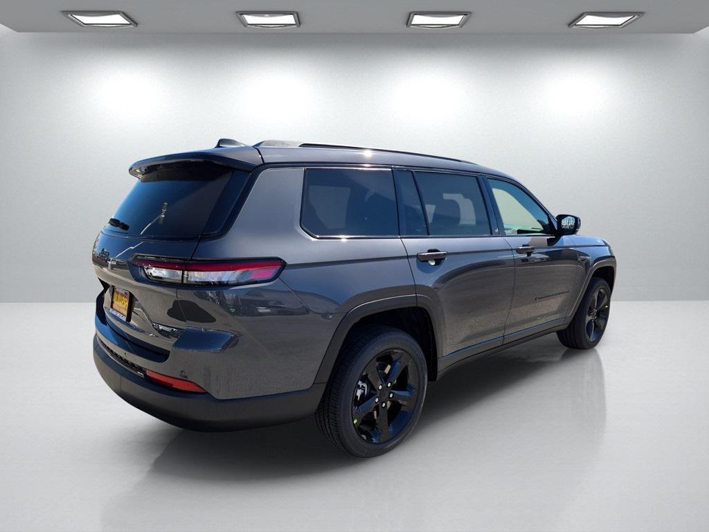 new 2025 Jeep Grand Cherokee L car, priced at $43,870