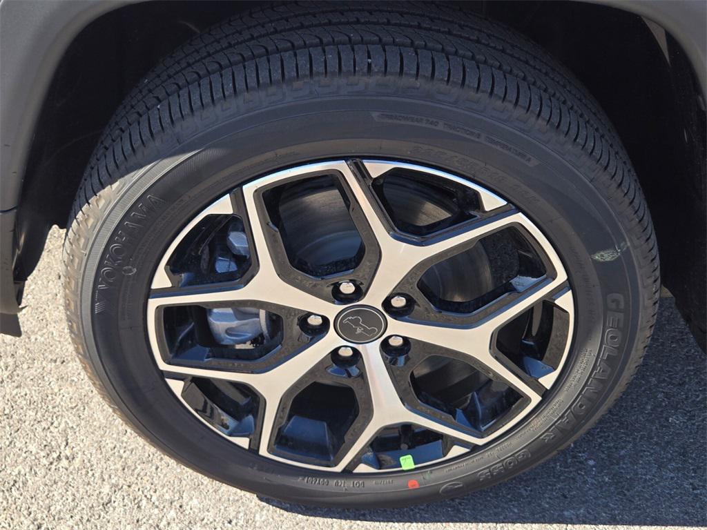 new 2026 Jeep Compass car, priced at $34,530