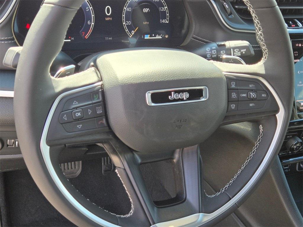 new 2025 Jeep Grand Cherokee L car, priced at $43,275