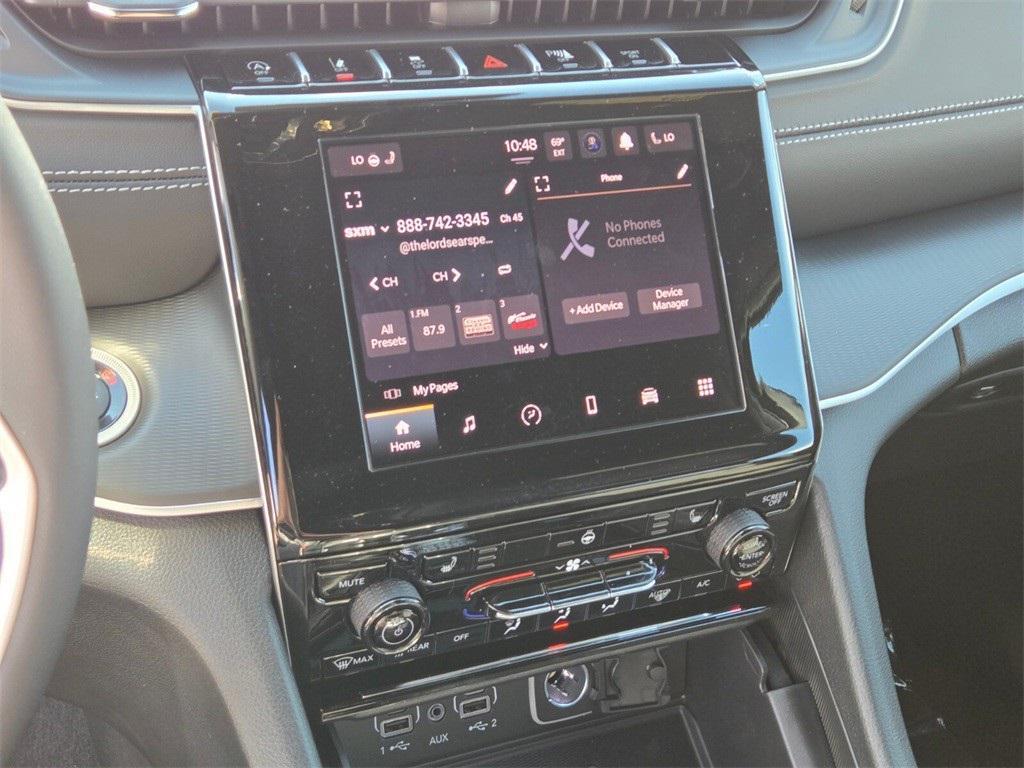 new 2025 Jeep Grand Cherokee L car, priced at $43,275