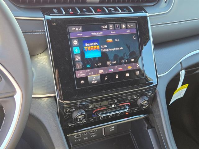 new 2025 Jeep Grand Cherokee car, priced at $39,255