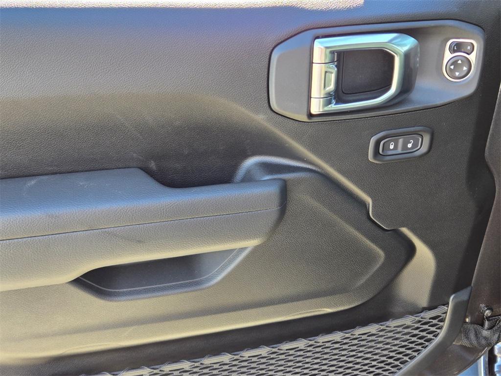 new 2026 Jeep Wrangler car, priced at $53,610