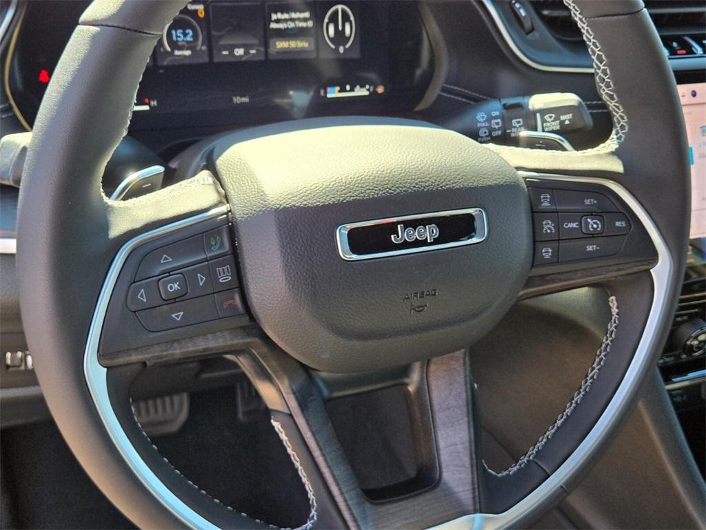 new 2025 Jeep Grand Cherokee car, priced at $45,265