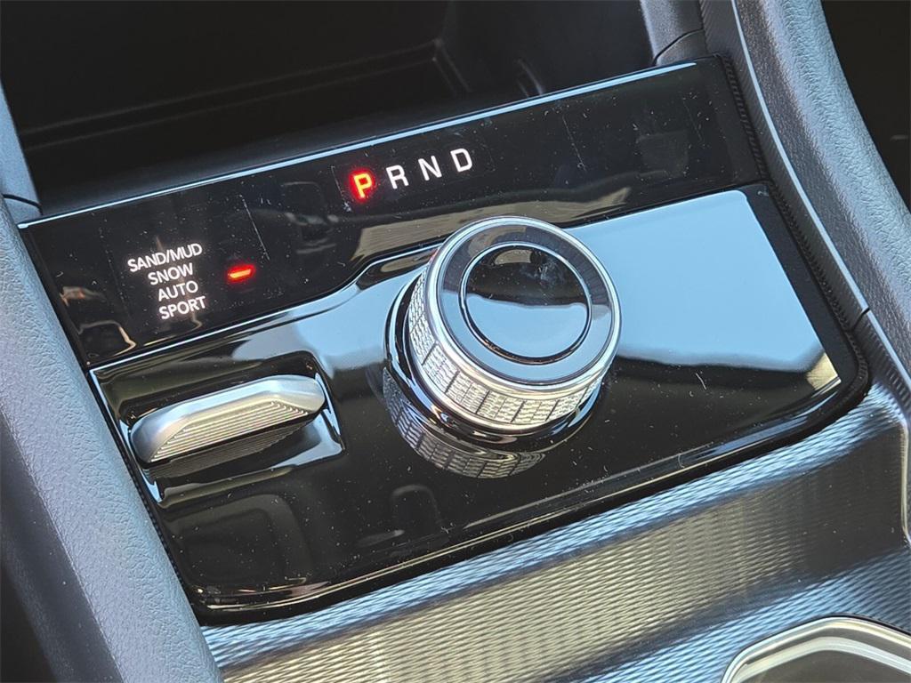 new 2025 Jeep Grand Cherokee car, priced at $45,265