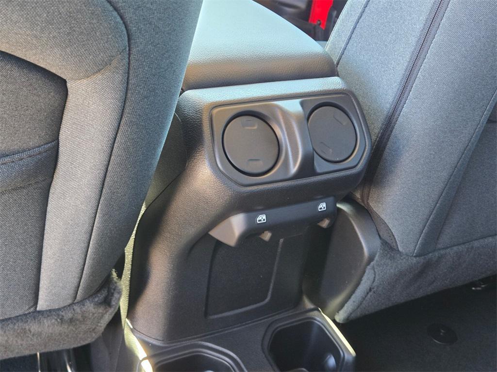 new 2025 Jeep Gladiator car, priced at $48,445