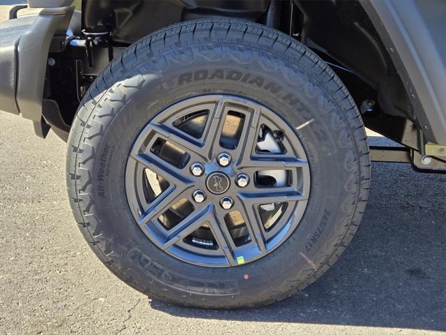 new 2025 Jeep Wrangler car, priced at $46,340