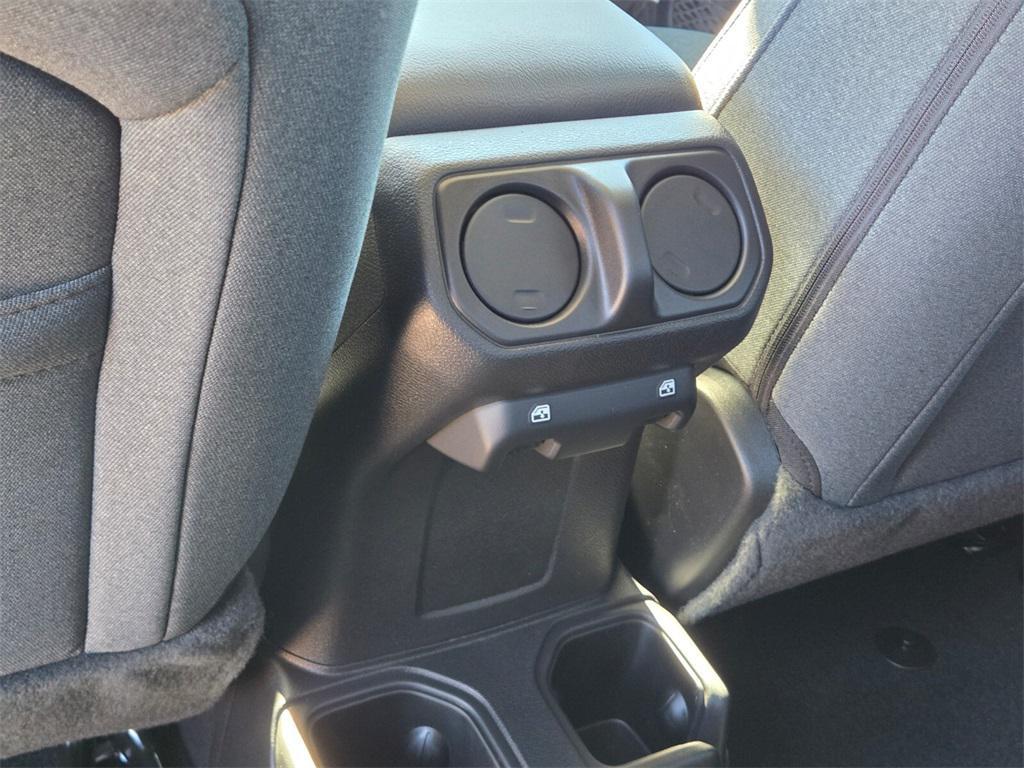 new 2025 Jeep Gladiator car, priced at $47,850