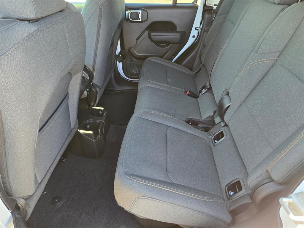 new 2025 Jeep Gladiator car, priced at $47,850