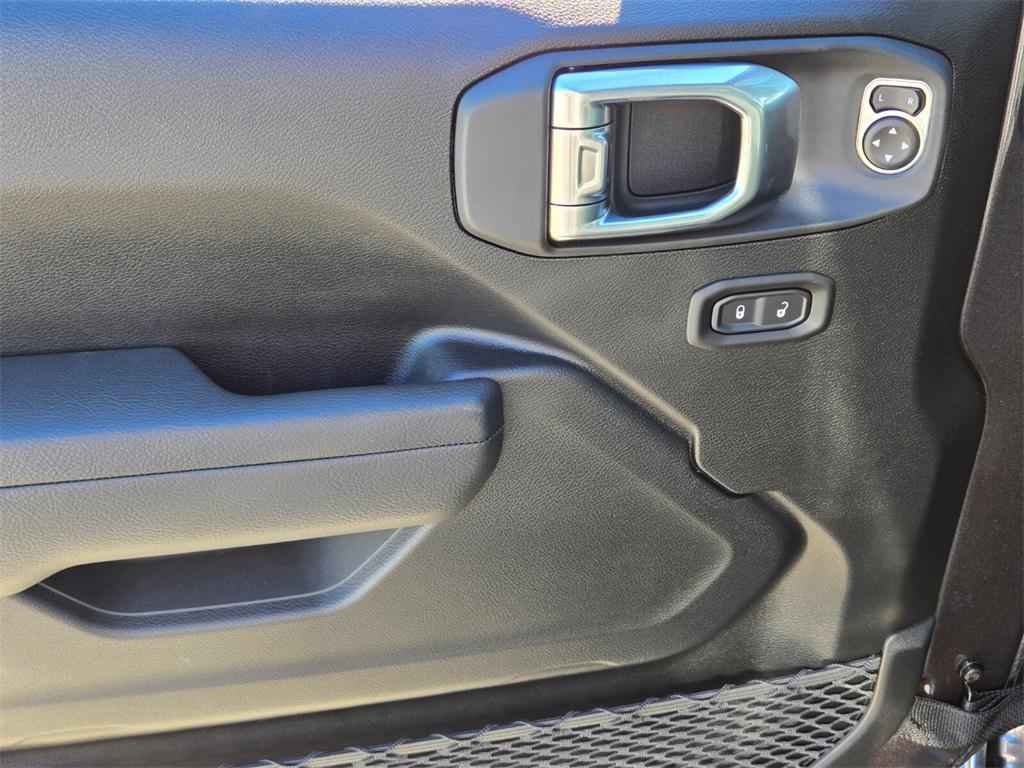 new 2026 Jeep Wrangler car, priced at $54,685