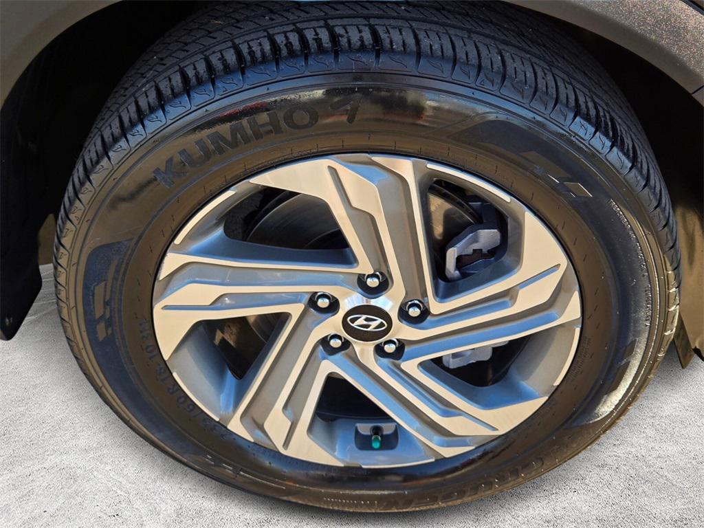 used 2021 Hyundai Santa Fe car, priced at $20,588