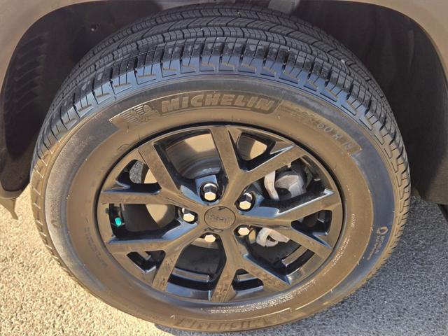 used 2024 Jeep Grand Cherokee car, priced at $35,500
