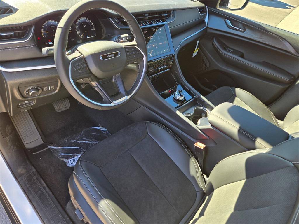 new 2025 Jeep Grand Cherokee L car, priced at $42,485