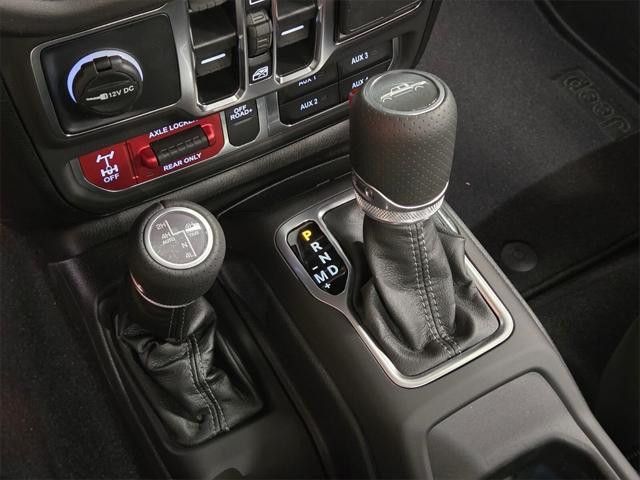 new 2025 Jeep Gladiator car, priced at $63,545