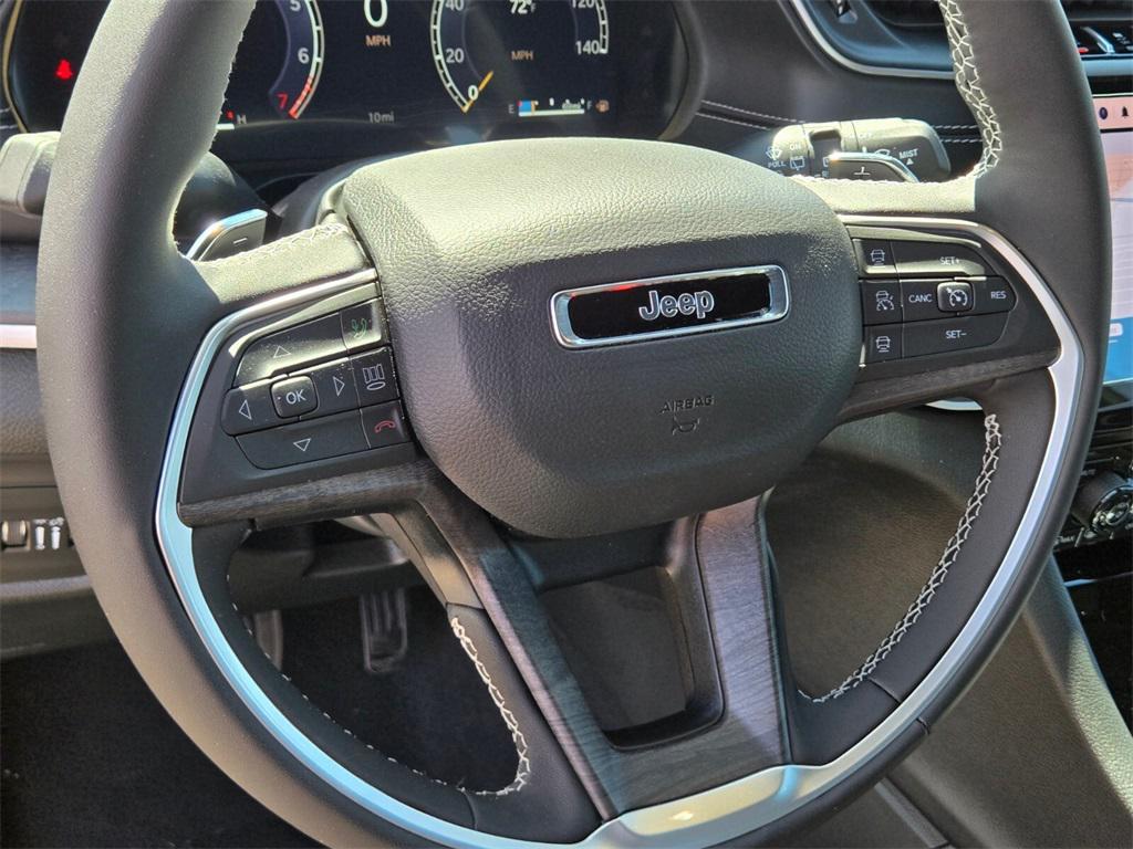new 2025 Jeep Grand Cherokee L car, priced at $43,760