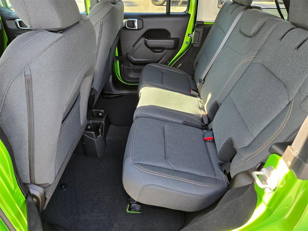 new 2025 Jeep Wrangler car, priced at $40,980