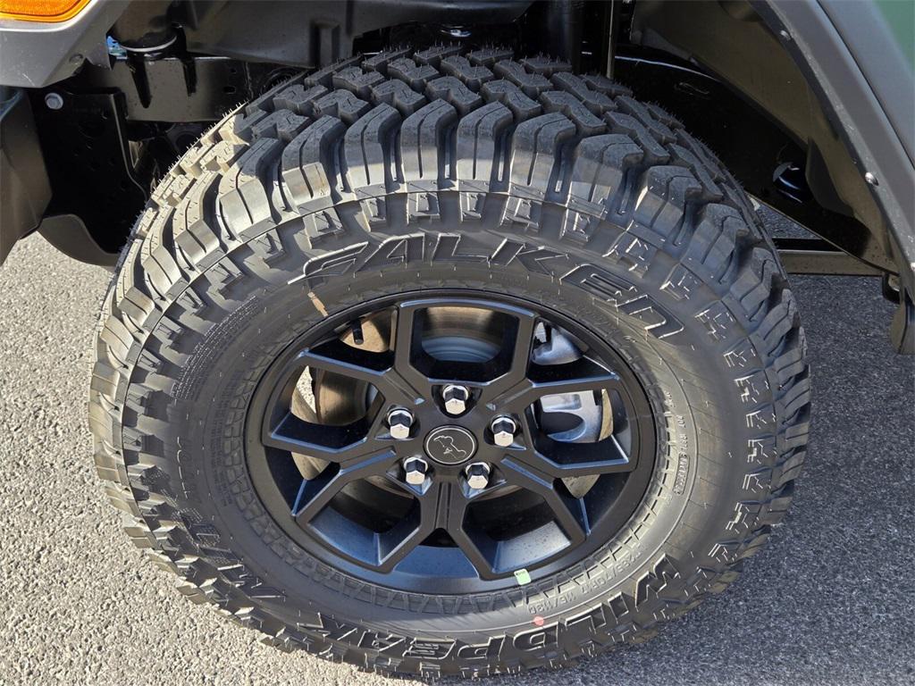 new 2025 Jeep Wrangler car, priced at $40,980