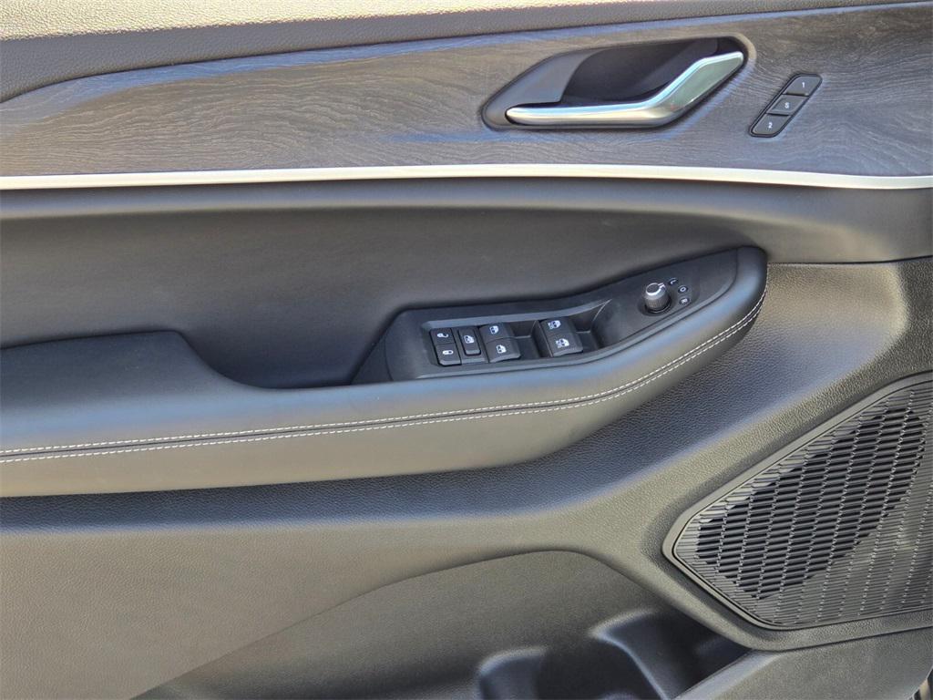 new 2025 Jeep Grand Cherokee car, priced at $44,860