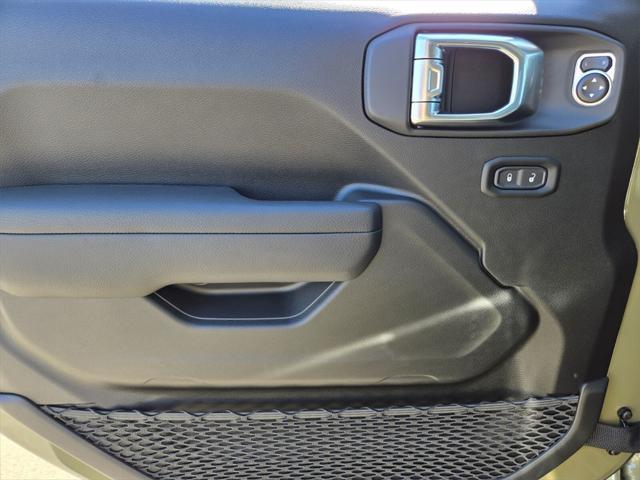 new 2025 Jeep Wrangler car, priced at $47,480
