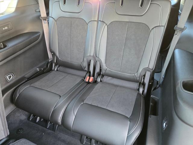 new 2025 Jeep Grand Cherokee L car, priced at $43,675