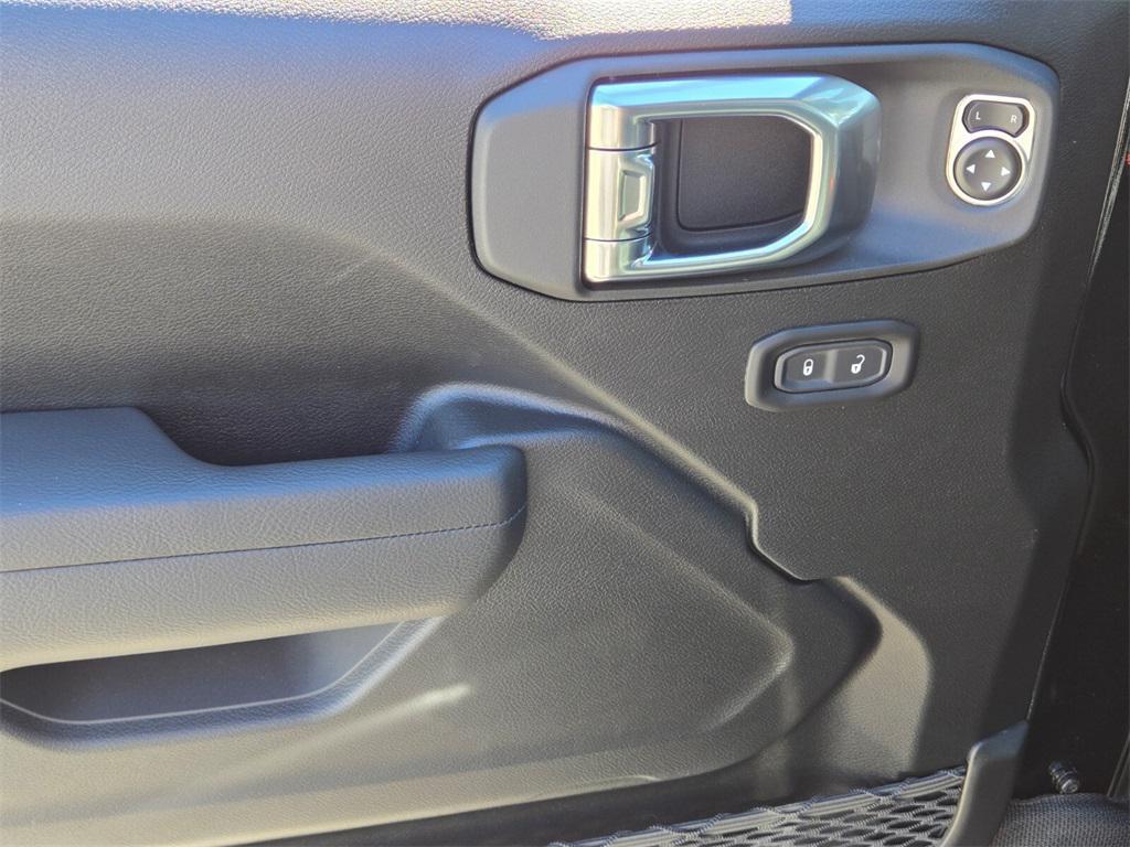 new 2026 Jeep Wrangler car, priced at $56,185