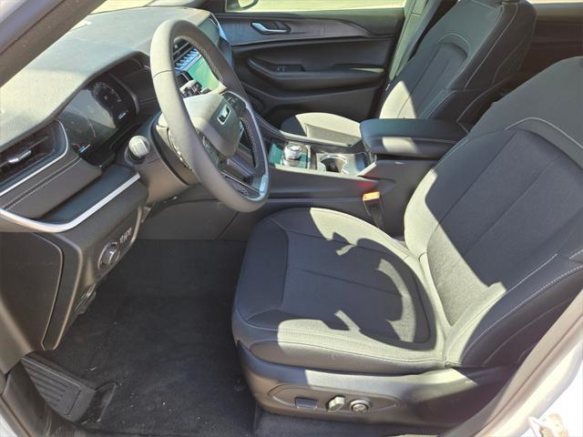 new 2025 Jeep Grand Cherokee L car, priced at $35,380