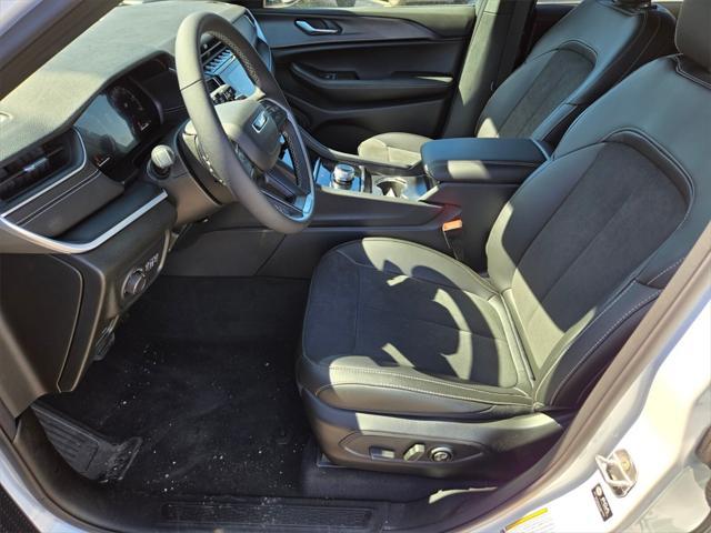 new 2025 Jeep Grand Cherokee L car, priced at $41,430