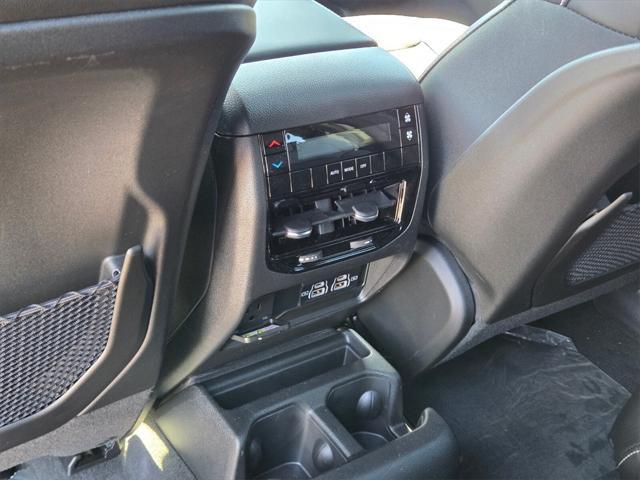 new 2025 Jeep Grand Cherokee L car, priced at $41,430