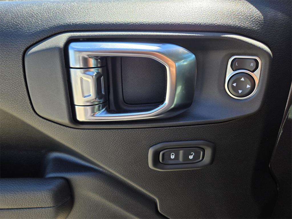 new 2025 Jeep Wrangler car, priced at $53,995