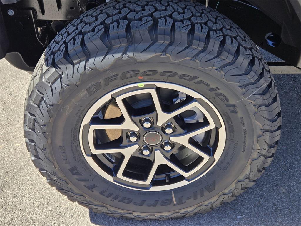 new 2025 Jeep Wrangler car, priced at $53,995