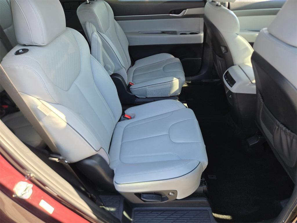 used 2024 Hyundai Palisade car, priced at $32,850