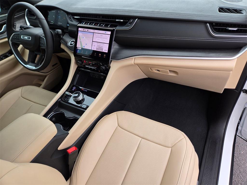 used 2025 Jeep Grand Cherokee 4xe car, priced at $50,450
