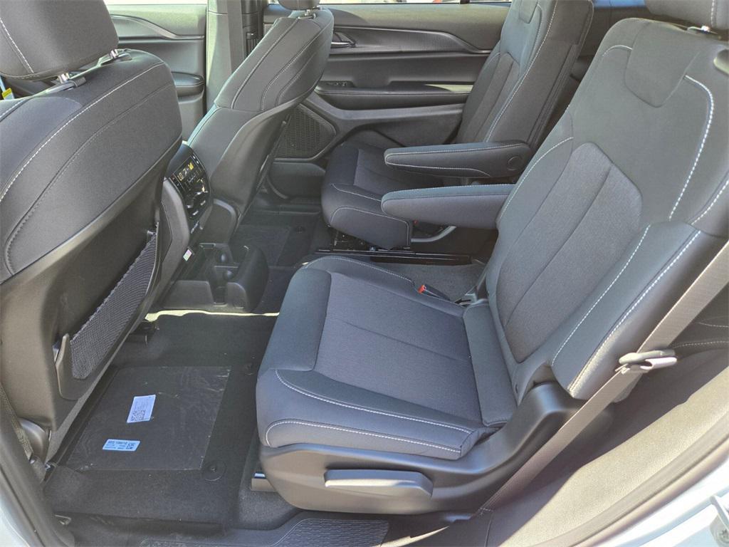 new 2025 Jeep Grand Cherokee L car, priced at $36,675