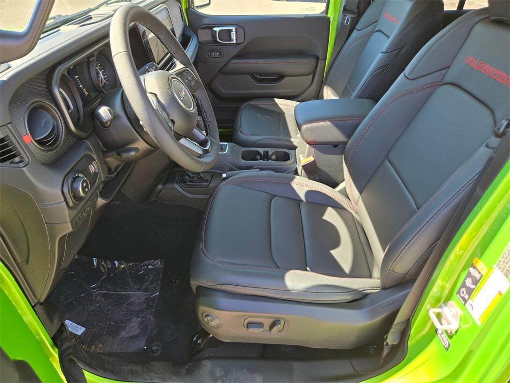 new 2025 Jeep Gladiator car, priced at $61,095