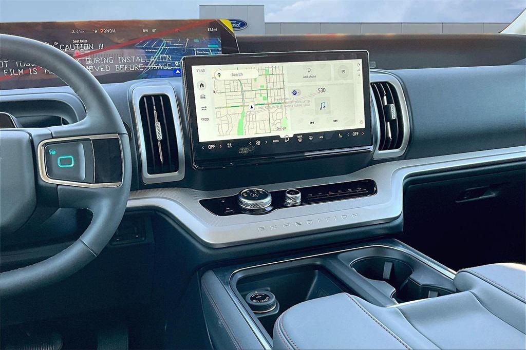 new 2025 Ford Expedition Max car, priced at $71,704