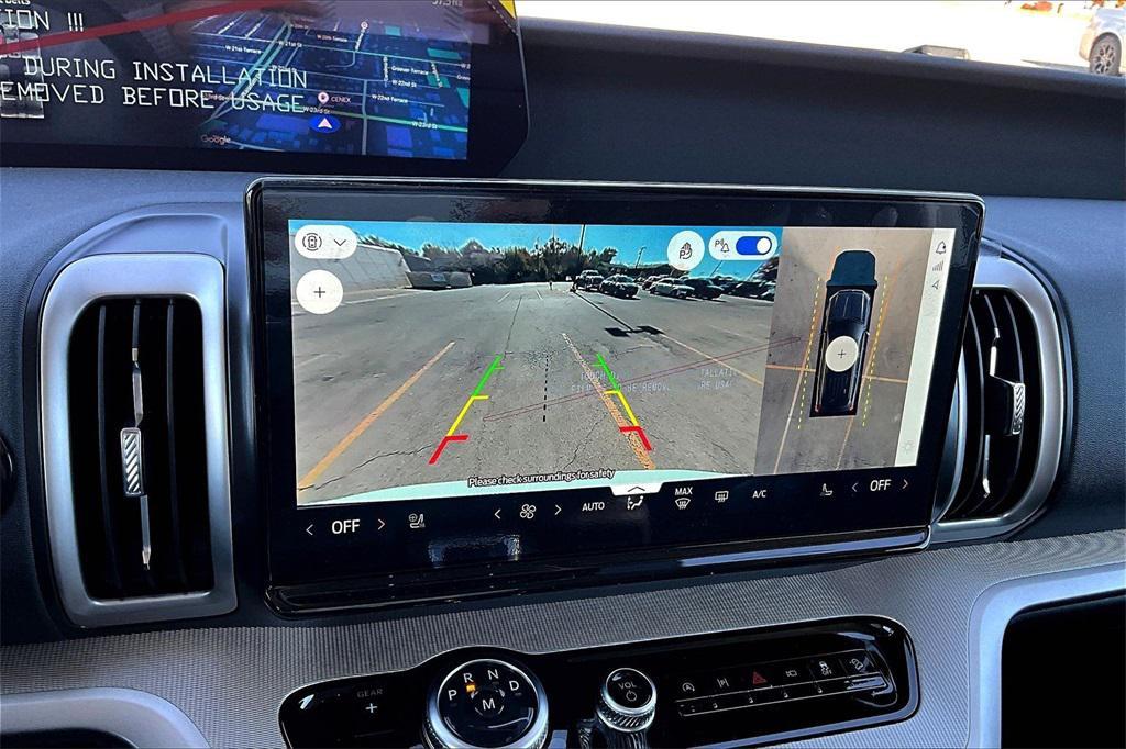 new 2025 Ford Expedition Max car, priced at $71,704